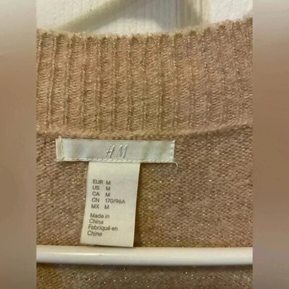 H&M sweater size medium - Picture 2 of 3